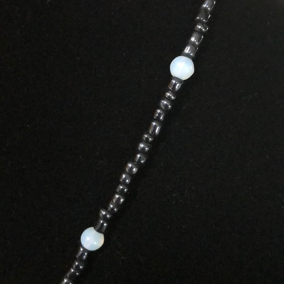 Glass bead Cameo necklace - Picture 3 of 5